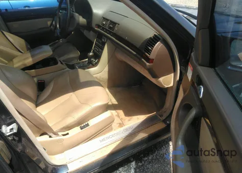 1997 Mercedes-Benz S 500 из США, поврежденный, VIN WDBGA51G9VA334872